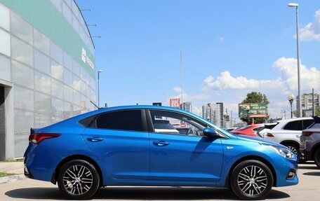 Hyundai Solaris II рестайлинг, 2018 год, 1 350 000 рублей, 4 фотография