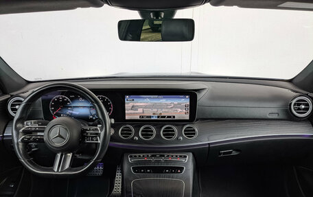 Mercedes-Benz E-Класс, 2020 год, 4 000 000 рублей, 14 фотография