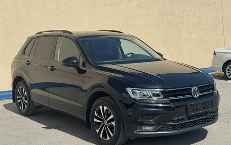 Volkswagen Tiguan II, 2019 год, 2 790 000 рублей, 3 фотография