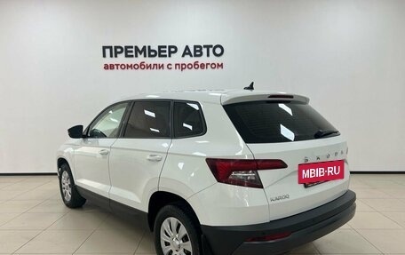 Skoda Karoq I, 2020 год, 2 215 000 рублей, 5 фотография