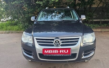 Volkswagen Touareg III, 2010 год, 1 300 000 рублей, 4 фотография