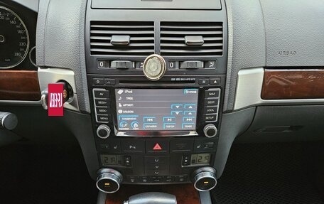 Volkswagen Touareg III, 2010 год, 1 300 000 рублей, 6 фотография