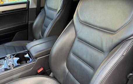 Volkswagen Touareg III, 2012 год, 2 060 000 рублей, 16 фотография