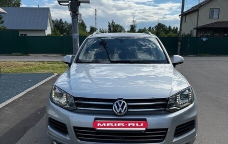 Volkswagen Touareg III, 2012 год, 2 060 000 рублей, 2 фотография