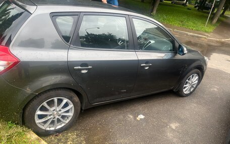 KIA cee'd I рестайлинг, 2010 год, 820 000 рублей, 7 фотография