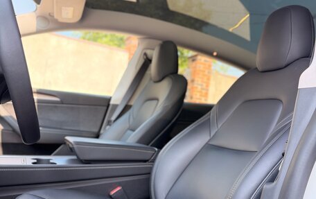 Tesla Model Y I, 2021 год, 4 193 000 рублей, 14 фотография