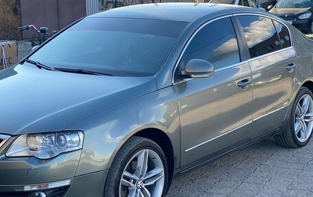Volkswagen Passat B6, 2006 год, 830 000 рублей, 2 фотография