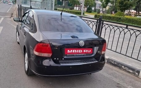Volkswagen Polo VI (EU Market), 2013 год, 850 000 рублей, 4 фотография