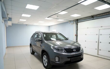 KIA Sorento II рестайлинг, 2014 год, 1 899 000 рублей, 4 фотография