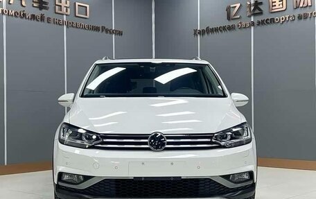 Volkswagen Touran III, 2021 год, 2 377 000 рублей, 4 фотография