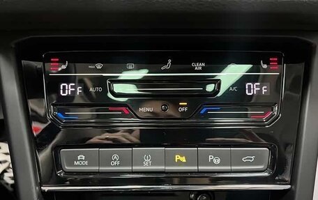 Volkswagen Touran III, 2021 год, 2 377 000 рублей, 16 фотография