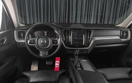 Volvo XC60 II, 2018 год, 3 199 000 рублей, 11 фотография
