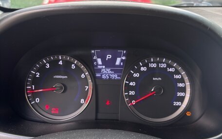 Hyundai Solaris II рестайлинг, 2011 год, 800 000 рублей, 6 фотография