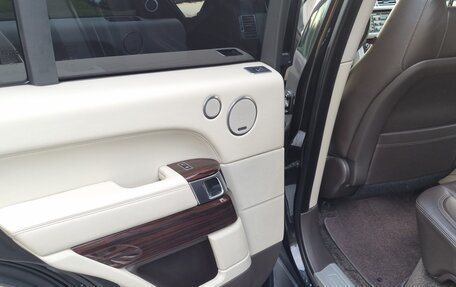 Land Rover Range Rover IV рестайлинг, 2014 год, 3 500 000 рублей, 13 фотография
