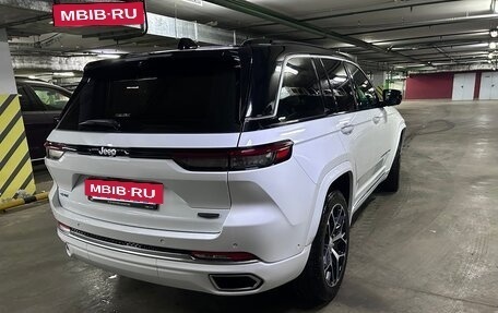 Jeep Grand Cherokee, 2022 год, 8 100 000 рублей, 24 фотография