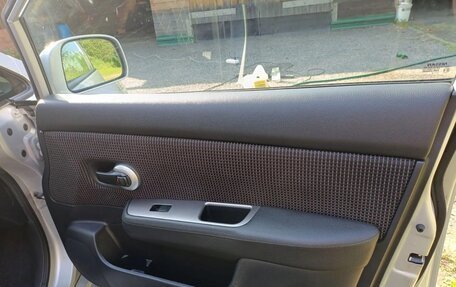 Nissan Tiida, 2012 год, 950 000 рублей, 16 фотография