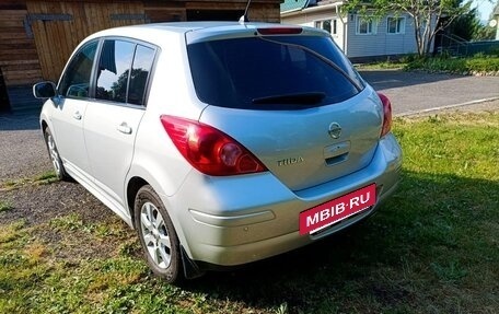 Nissan Tiida, 2012 год, 950 000 рублей, 2 фотография