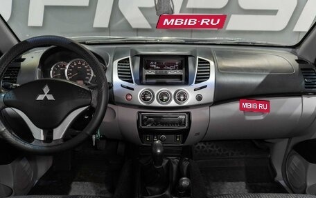 Mitsubishi L200 IV рестайлинг, 2012 год, 1 579 000 рублей, 9 фотография