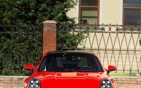 Porsche 911, 2020 год, 13 000 000 рублей, 3 фотография