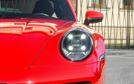 Porsche 911, 2020 год, 13 000 000 рублей, 18 фотография