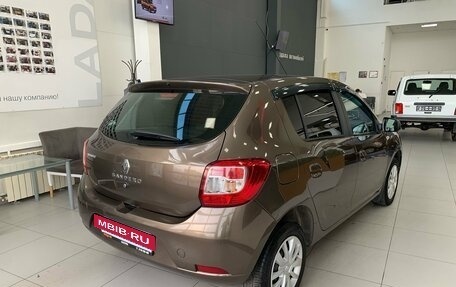Renault Sandero II рестайлинг, 2018 год, 800 000 рублей, 4 фотография