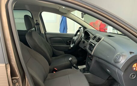 Renault Sandero II рестайлинг, 2018 год, 800 000 рублей, 16 фотография