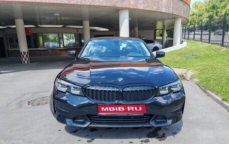 BMW 3 серия, 2020 год, 3 800 000 рублей, 1 фотография