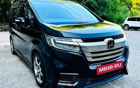 Honda Stepwgn IV, 2019 год, 2 650 000 рублей, 1 фотография