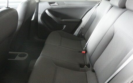 Volkswagen Jetta VI, 2014 год, 1 070 000 рублей, 15 фотография
