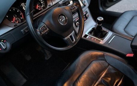 Volkswagen Passat B7, 2011 год, 1 250 000 рублей, 11 фотография
