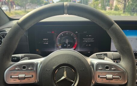 Mercedes-Benz E-Класс, 2018 год, 3 750 000 рублей, 8 фотография