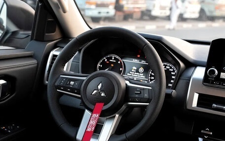 Mitsubishi L200, 2026 год, 3 990 000 рублей, 10 фотография