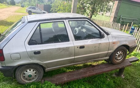 Skoda Felicia I рестайлинг, 1997 год, 40 000 рублей, 3 фотография