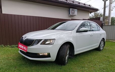 Skoda Octavia, 2018 год, 1 920 000 рублей, 8 фотография