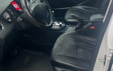 Peugeot 408 I рестайлинг, 2013 год, 630 000 рублей, 4 фотография