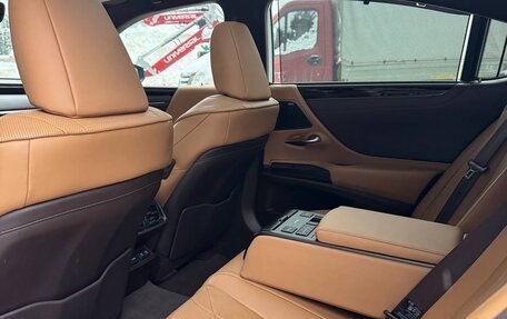 Lexus ES VII, 2020 год, 4 300 000 рублей, 6 фотография