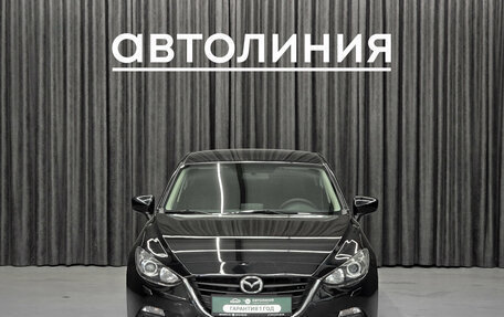 Mazda 3, 2015 год, 1 350 000 рублей, 2 фотография