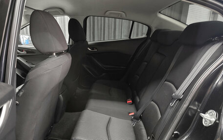 Mazda 3, 2015 год, 1 350 000 рублей, 18 фотография