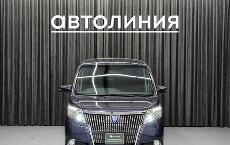 Toyota Esquire I, 2015 год, 1 790 000 рублей, 2 фотография