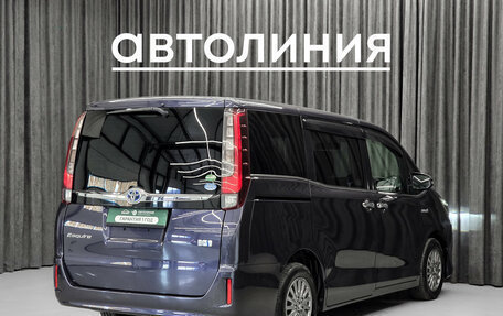Toyota Esquire I, 2015 год, 1 790 000 рублей, 9 фотография