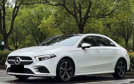 Mercedes-Benz A-Класс, 2022 год, 2 037 025 рублей, 3 фотография