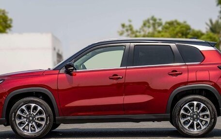 Suzuki Grand Vitara, 2024 год, 2 760 000 рублей, 4 фотография