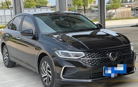 Volkswagen Lavida, 2025 год, 1 583 000 рублей, 3 фотография