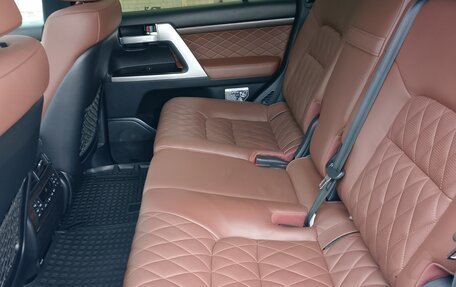 Toyota Land Cruiser 200, 2017 год, 5 500 000 рублей, 11 фотография