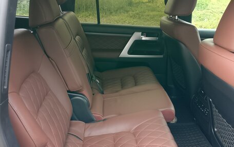 Toyota Land Cruiser 200, 2017 год, 5 500 000 рублей, 12 фотография