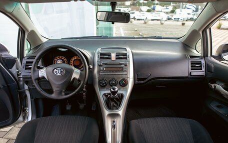 Toyota Auris II, 2007 год, 625 000 рублей, 15 фотография