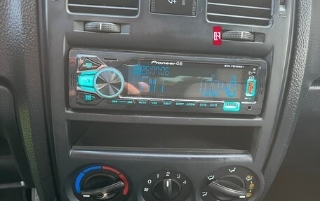 Hyundai Getz I рестайлинг, 2004 год, 450 000 рублей, 11 фотография