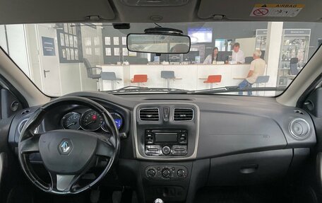 Renault Logan II, 2016 год, 599 000 рублей, 16 фотография