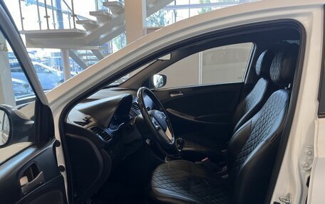 Hyundai Solaris II рестайлинг, 2014 год, 670 000 рублей, 16 фотография