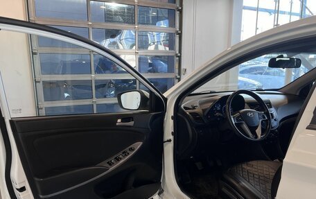 Hyundai Solaris II рестайлинг, 2014 год, 670 000 рублей, 21 фотография
